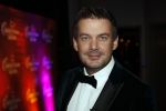 Amsterdam 22 december 2019
RTL Christmas show in de ziggo Dome. Ruben Nicolai met gast presentator RTL blvd