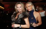 Amsterdam 12 december 2019
Luxury fair LXRY in de rai. Sandra Masmeijer met dochter en schoonzoon