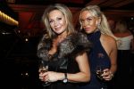 Amsterdam 12 december 2019
Luxury fair LXRY in de rai. Sandra Masmeijer met dochter en schoonzoon