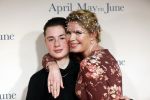 Amsterdam 16 december 2019
Premiere April may June in het deLamar theater met oa in de hoofdrollen Linda de Mol Elise Schaap en Tjitske Reidinga. Tjitske kwam met haar zoon