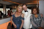 Den Haag 16 december 2019
De society lunch in hotel crown plaza . Viola Holt Frank Jansen en Justine Palmelay