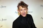 Amsterdam 16 december 2019
Premiere April may June in het deLamar theater met oa in de hoofdrollen Linda de Mol Elise Schaap en Tjitske Reidinga. Waldemar Torenstra