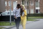 Almerte 27 december 2020
Famke Louise kussend met haar nieuwe vriend Denzel Slager . Ze vertrokken vanaf haar huis naar de supermarkt. Denzel is oud prof voetballer en winnaar van het programma Love Island.
