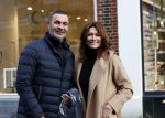 Amsterdam 30 december 2020
Ruud Gullit met vriendin Karin de Rooij in Amsterdam zuid