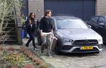 Mijdrecht Schiphol 6 januari 2021
Andre Hazes en zijn nieuwe vriendin Anne Rose gaan samen een paar dagen weg . Ze vertrekken vanaf het huis van Rachel met taxi naar Schiphol .