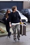 Mijdrecht Schiphol 6 januari 2021
Andre Hazes en zijn nieuwe vriendin Anne Rose gaan samen een paar dagen weg . Ze vertrekken vanaf het huis van Rachel met taxi naar Schiphol .