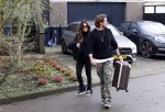 Mijdrecht Schiphol 6 januari 2021
Andre Hazes en zijn nieuwe vriendin Anne Rose gaan samen een paar dagen weg . Ze vertrekken vanaf het huis van Rachel met taxi naar Schiphol .