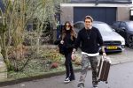 Mijdrecht Schiphol 6 januari 2021
Andre Hazes en zijn nieuwe vriendin Anne Rose gaan samen een paar dagen weg . Ze vertrekken vanaf het huis van Rachel met taxi naar Schiphol .