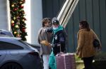 Schiphol Mijdrecht 20 december 2021
Andre Hazes en zijn neef en beste vriend Djarno Hofland worden door Rachel hazes opgehaald op Schiphol na een vakantie naar Las Vegas en Los Angeles. Daarna rijden Andre en zijn moeder naar haar huis in Mijdrecht.