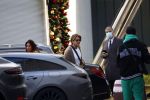 Schiphol Mijdrecht 20 december 2021
Andre Hazes en zijn neef en beste vriend Djarno Hofland worden door Rachel hazes opgehaald op Schiphol na een vakantie naar Las Vegas en Los Angeles. Daarna rijden Andre en zijn moeder naar haar huis in Mijdrecht.