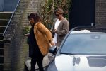 Schiphol Mijdrecht 20 december 2021
Andre Hazes en zijn neef en beste vriend Djarno Hofland worden door Rachel hazes opgehaald op Schiphol na een vakantie naar Las Vegas en Los Angeles. Daarna rijden Andre en zijn moeder naar haar huis in Mijdrecht.