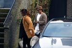 Schiphol Mijdrecht 20 december 2021
Andre Hazes en zijn neef en beste vriend Djarno Hofland worden door Rachel hazes opgehaald op Schiphol na een vakantie naar Las Vegas en Los Angeles. Daarna rijden Andre en zijn moeder naar haar huis in Mijdrecht.