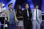 Ede 21 januari 2011
Finale van TVOH The voice of Holland in Ede gepresenteerd door Wendy v Dijk en Martijn Krabbe. Ben Saunders wint uiteindelijk. Ben Saunders Kim de Boer en Pearl en Nick en Simon en Roel v Velsen
Peter Smulders bv