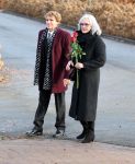 Emmeloord 10 december 2021
Begrafenis Arie Ribbens .Aanwezig zijn vrouw Cea Ribbens zijn dochter met gezin en oa Bonnie St Claire en Jacques Herb met zijn vrouw . De man van Bonnie Anne Jan Jongbloed verzorgt de uitvaart.
