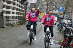 Amsterdam 23 december 2021
Dave Roelvink en een colega als fietskoerier voor Flink in Amsterdam zuid.