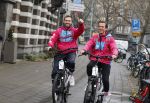 Amsterdam 23 december 2021
Dave Roelvink en een colega als fietskoerier voor Flink in Amsterdam zuid.