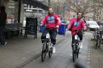 Amsterdam 23 december 2021
Dave Roelvink en een colega als fietskoerier voor Flink in Amsterdam zuid.