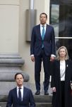 Den haag 10 januari 2022
Balkonscene nieuwe kabinet op paleis Noordeinde.
Koning Willem Alexander Mark Rutte Wopke Hoekstra Hugo de Jonge Kasja ollongren Liesje Schreinemacher Franc Weerwind Dilan Yesilgoz Hanke Bruins Robbert Dijkgraaf Dennis Wiersma Mark Harbers Micky Adriaansens Rob Jetten Henk Staghouwer Christianne v d Wal Karien v Gennip Carola Schouten Ernst Kuipers en Conny Helder .