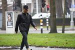 Amsterdam 14 december 2021
Frank Rijkaard wandelend in Amsterdam zuid.