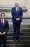 Den haag 10 januari 2022
Balkonscene nieuwe kabinet op paleis Noordeinde.
Koning Willem Alexander Mark Rutte Wopke Hoekstra Hugo de Jonge Kasja ollongren Liesje Schreinemacher Franc Weerwind Dilan Yesilgoz Hanke Bruins Robbert Dijkgraaf Dennis Wiersma Mark Harbers Micky Adriaansens Rob Jetten Henk Staghouwer Christianne v d Wal Karien v Gennip Carola Schouten Ernst Kuipers en Conny Helder .