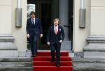 Den haag 10 januari 2022
Balkonscene nieuwe kabinet op paleis Noordeinde.
Koning Willem Alexander Mark Rutte Wopke Hoekstra Hugo de Jonge Kasja ollongren Liesje Schreinemacher Franc Weerwind Dilan Yesilgoz Hanke Bruins Robbert Dijkgraaf Dennis Wiersma Mark Harbers Micky Adriaansens Rob Jetten Henk Staghouwer Christianne v d Wal Karien v Gennip Carola Schouten Ernst Kuipers en Conny Helder .