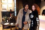 Amsterdam 4 december 2021
Opening winkel Layer in Amsterdam zuid.
Norman Ramazan met een vriendin