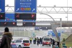 Maarssen 6 januari 2021
De A2 bij Maarssen is 2 uur afgesloten geweest na een achtervolging wat met mogelijke aanslag op John v d Heuvel te maken had.