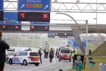 Maarssen 6 januari 2021
De A2 bij Maarssen is 2 uur afgesloten geweest na een achtervolging wat met mogelijke aanslag op John v d Heuvel te maken had.