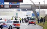 Maarssen 6 januari 2021
De A2 bij Maarssen is 2 uur afgesloten geweest na een achtervolging wat met mogelijke aanslag op John v d Heuvel te maken had.