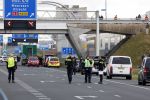 Maarssen 6 januari 2021
De A2 bij Maarssen is 2 uur afgesloten geweest na een achtervolging wat met mogelijke aanslag op John v d Heuvel te maken had.