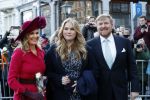 Den Haag 8 december 2021
Prinses Amalia arriveert voor de buitengewone vergadering van de Raad van State. Naast de prinses waren ook koning Willem Alexander en koningin Maxima bij de buitengewone vergadering aanwezig.
Na de vergadering ging Amalia in de tuin een boom planten.