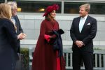 Den Haag 8 december 2021
Prinses Amalia arriveert voor de buitengewone vergadering van de Raad van State. Naast de prinses waren ook koning Willem Alexander en koningin Maxima bij de buitengewone vergadering aanwezig.
Na de vergadering ging Amalia in de tuin een boom planten.