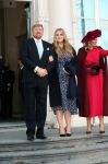 Den Haag 8 december 2021
Prinses Amalia arriveert voor de buitengewone vergadering van de Raad van State. Naast de prinses waren ook koning Willem Alexander en koningin Maxima bij de buitengewone vergadering aanwezig.
Na de vergadering ging Amalia in de tuin een boom planten.