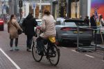 Amsterdam 4 december 2021
Prinses Marilene op de fiets op de pc hooftstraat