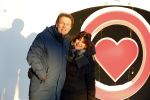 Amsterdam 21 december 2021
Robert ten Brink en zijn vrouw bij opnames all you need is love op museumplein.