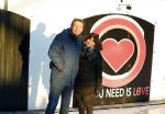 Amsterdam 21 december 2021
Robert ten Brink en zijn vrouw bij opnames all you need is love op museumplein.