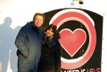Amsterdam 21 december 2021
Robert ten Brink en zijn vrouw bij opnames all you need is love op museumplein.
