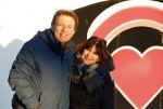 Amsterdam 21 december 2021
Robert ten Brink en zijn vrouw bij opnames all you need is love op museumplein.