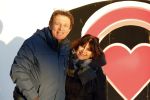 Amsterdam 21 december 2021
Robert ten Brink en zijn vrouw bij opnames all you need is love op museumplein.