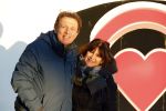 Amsterdam 21 december 2021
Robert ten Brink en zijn vrouw bij opnames all you need is love op museumplein.