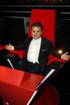 Ede 21 januari 2011
Finale van TVOH The voice of Holland in Ede gepresenteerd door Wendy v Dijk en Martijn Krabbe. Ben Saunders wint uiteindelijk. Roel v Velsen
Peter Smulders bv