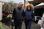 Amsterdam 4 december 2021
Ruud Gullit en zijn vriendin Karin de Rooij in Amsterdam zuid