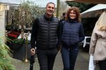 Amsterdam 4 december 2021
Ruud Gullit en zijn vriendin Karin de Rooij in Amsterdam zuid