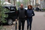 Amsterdam 4 december 2021
Ruud Gullit en zijn vriendin Karin de Rooij in Amsterdam zuid