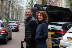 Amsterdam 4 december 2021
Ruud Gullit en zijn vriendin Karin de Rooij in Amsterdam zuid