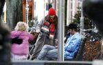 Amsterdam 3 januari 2021
Sander lantiga en zijn vrouw aan het wandelen met hun dochter en baby