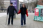 Amsterdam 8 januari 2022
Theo Heuft met zijn partner Monique  op straat in Amsterdam zuid