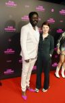 Amsterdam 16 januari 2023
Premiere Fijn weekend in Tuschinski.
De cast bestaat uit oa Sarah Chronis Carolien Spoor Jon karthaus Lisa Zweerman Steef de Bot Kay Greidanus en Aus Greidanus sr. Andre Dongelmans  droeg roze schoenen  pumps