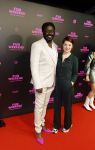 Amsterdam 16 januari 2023
Premiere Fijn weekend in Tuschinski.
De cast bestaat uit oa Sarah Chronis Carolien Spoor Jon karthaus Lisa Zweerman Steef de Bot Kay Greidanus en Aus Greidanus sr. Andre Dongelmans  droeg roze schoenen  pumps