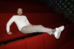 Hilversum 9 januari 2023
Arjan Lubach wordt bij beeld en Geluid gekozen tot mediapersoon van 2022. Andre v Duin reikt hem de prijs uit .